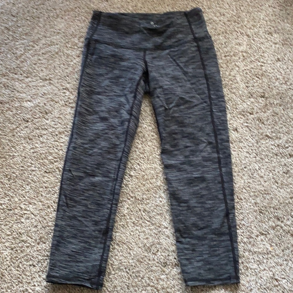 Athleta crop leggings, black and gray, lower rise, XXS